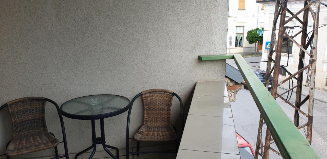 Apartman Natasa 1 Вршац Экстерьер фото